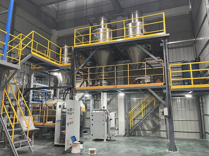 石墨粉拆包机投料站输送计量真空输送系统的注意事项